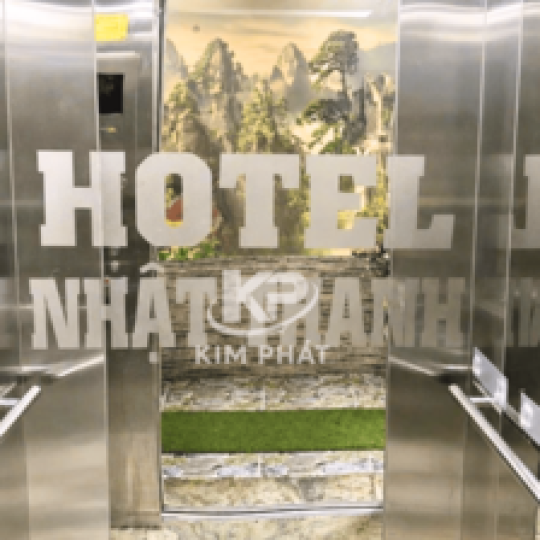 THANG INOX GƯƠNG - KP13